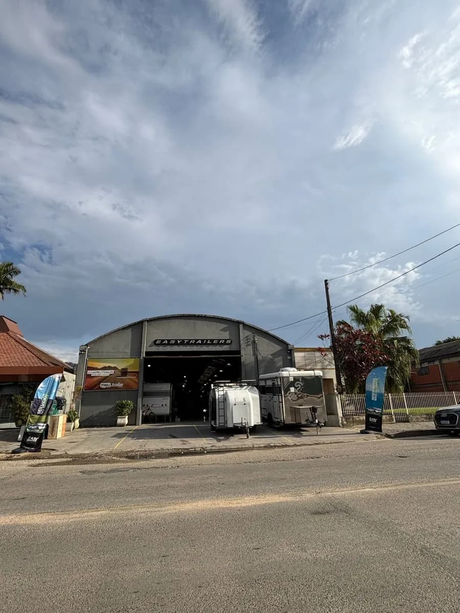 Plantão de Vendas Easy Trailers Celebra Conquistas e já Anuncia Novo Show Room!