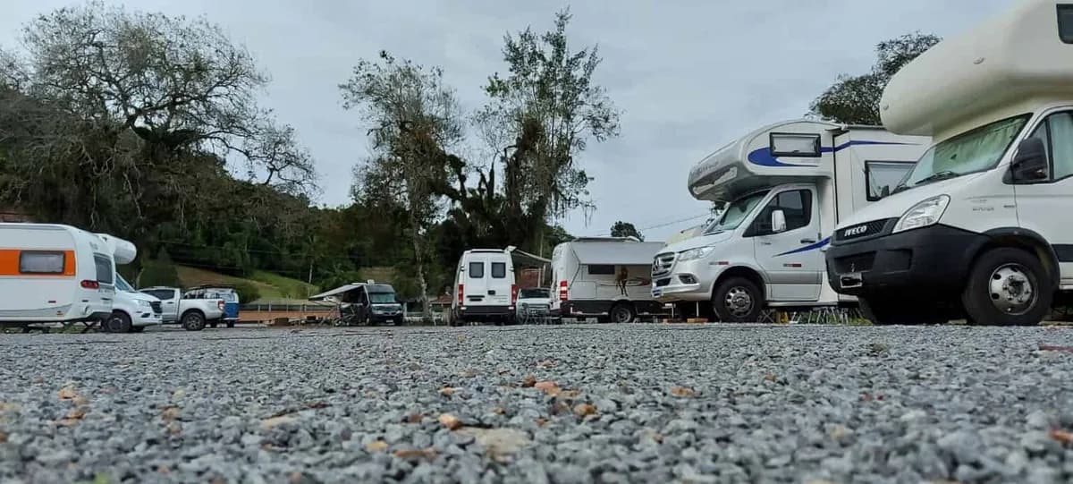 1º estacionamento inteligente do Brasil para motorhomes e trailers esta em Pomerode (SC)