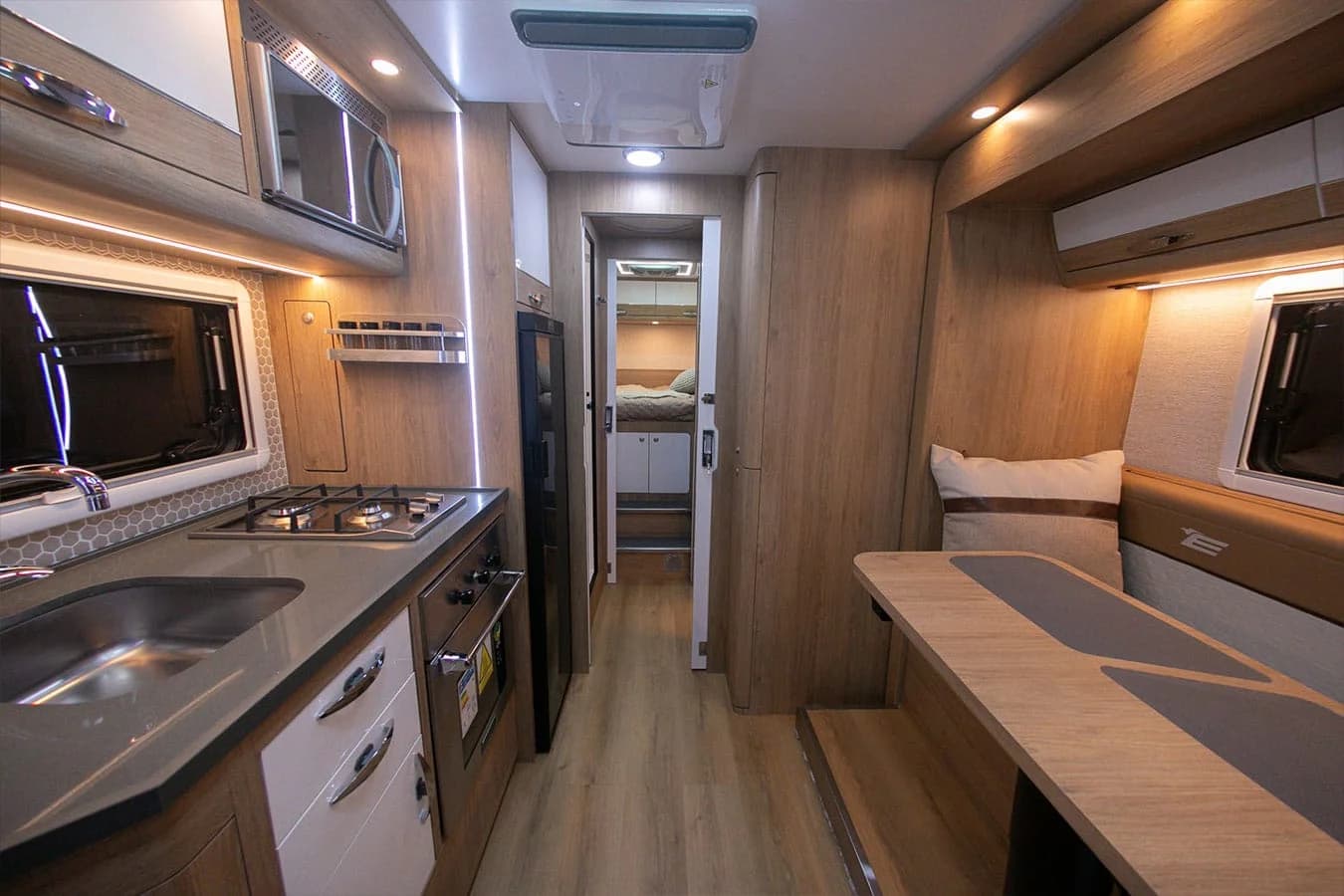 Aura 760 - Interna 19