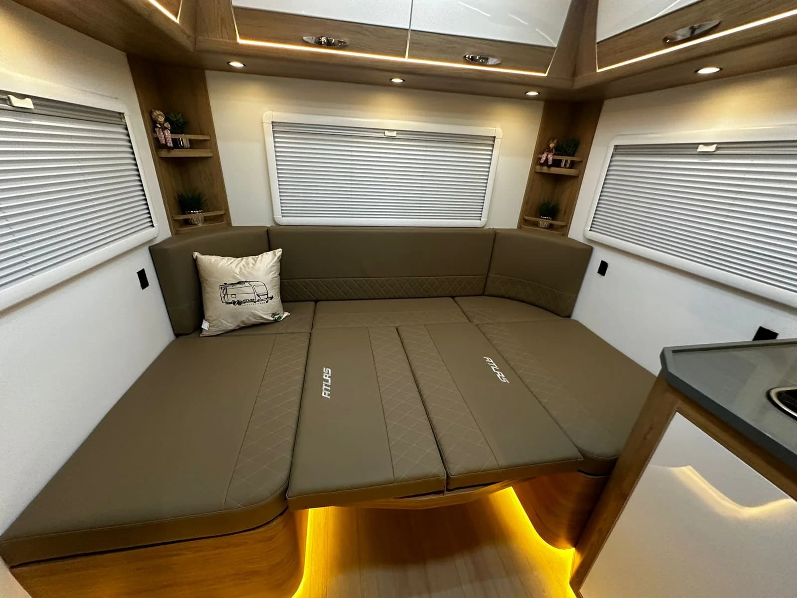 Atlas 7000 - Interna 20